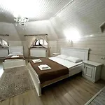 호텔 Diamond White 4*