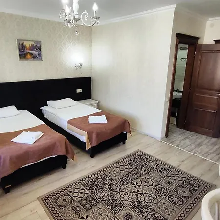 Hotell Diamond White