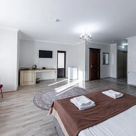 Diamond White Hotel 4*