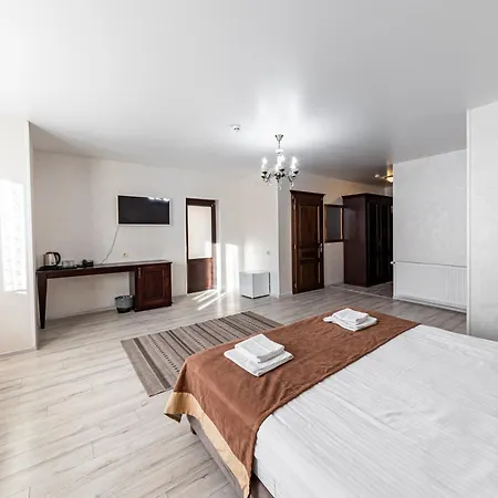 Diamond White Boekovel