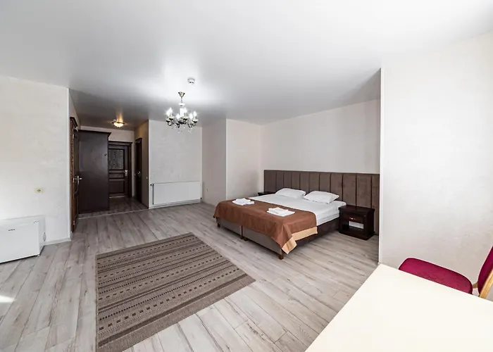 Diamond White Hotel 4*