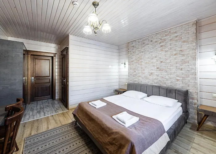 Hotel Diamond White