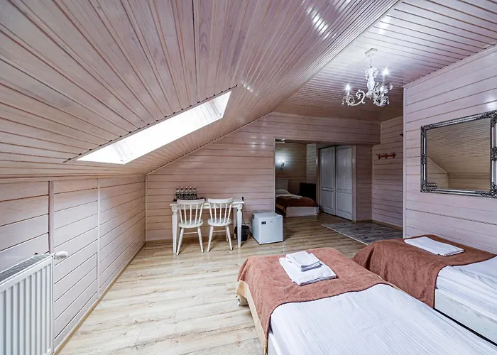 Diamond White Hotel Boekovel