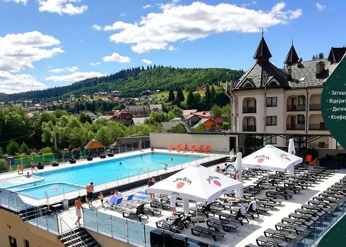 Otel Diamond White Bukovel